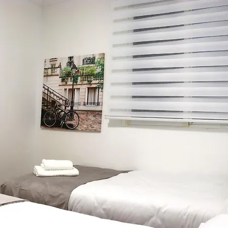 Apartment Nightinsevilla Juglar Free Parking