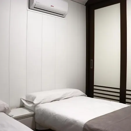 Apartment Nightinsevilla Juglar Free Parking Seville